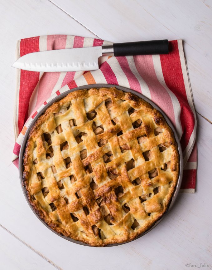 apple pie - photo by furo felix