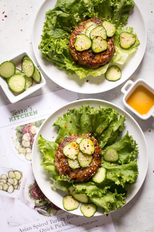 Asian Turkey Burgers Recipe with Quick Pickles - an easy super flavorful turkey burger made with scallions, soy sauce, garlic, and peanut butter or almond. Top them with cucumbers tossed salt and vinegar to make pickles in minutes! Recipe and review of Terra's Kitchen meal delivery service