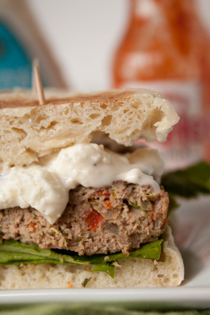 buffalo turkey burgers blue cheese sauce-3