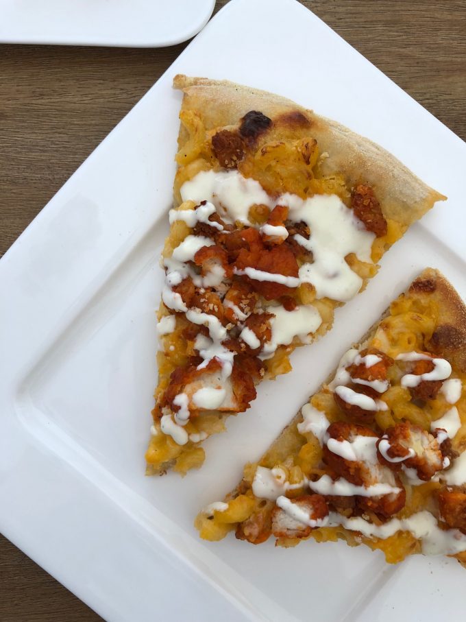 buffalo chicken pizza