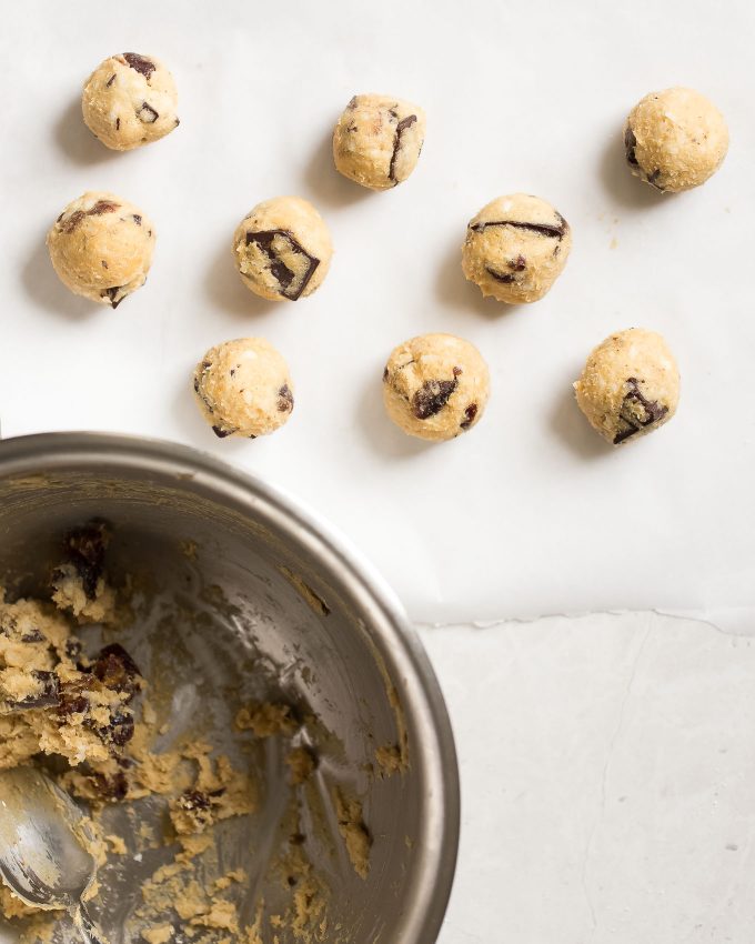 Chewy Chocolate Chip Cookies with Coconut and Medjool Dates - These chocolate chip cookies are crispy on the outside and extra chewy on the inside! 