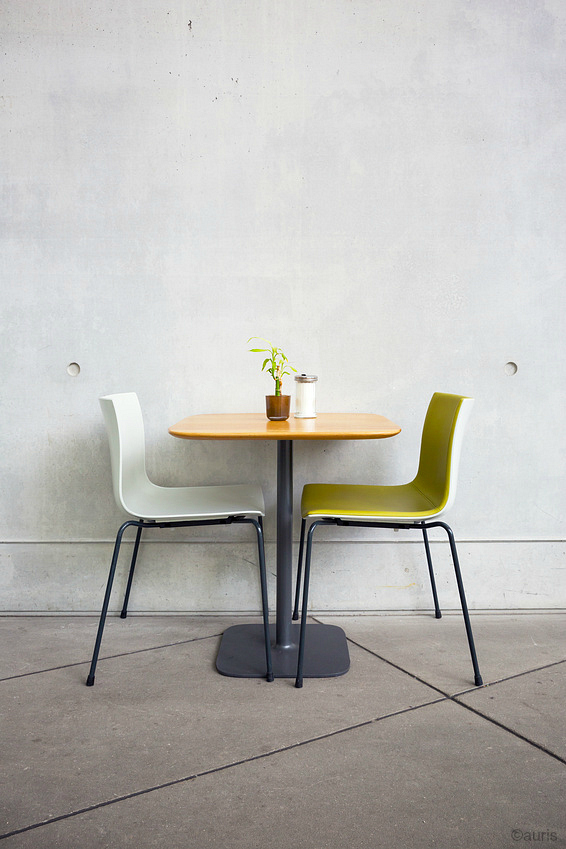 table and chairs - photo copyright auris