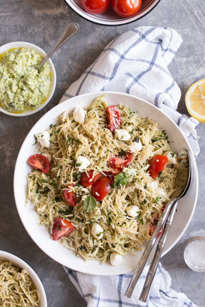 Light Caprese Spaghetti with Creamy Pesto Sauce 