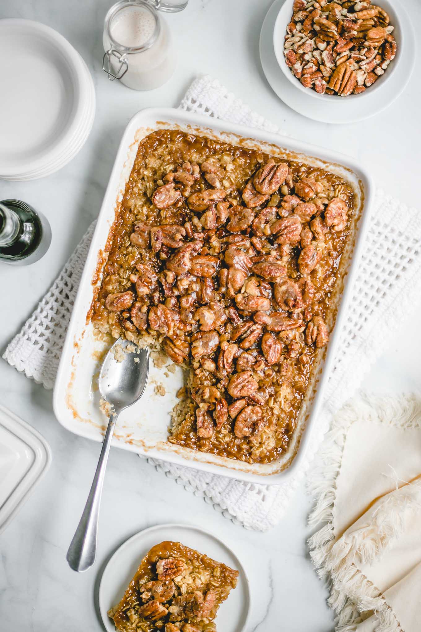 How to make baked oatmeal with pecans
