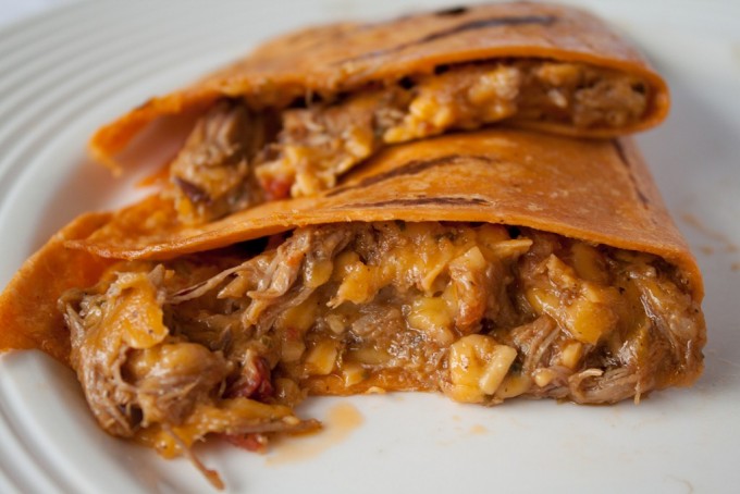 Slow Cooker Beef and Mango Quesadillas! The easiest ever recipe - make crock pot bbq beef then combine it with sliced mango and sharp cheddar in a tortilla for the ultimate quesadilla!