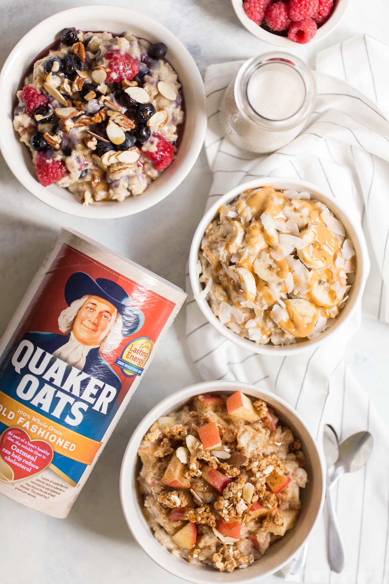 Slow Cooker Oatmeal Recipe - Here's how to make slow cooker oatmeal with old fashioned oats and 3 delicious variations: apple crisp, peanut butter banana, berry crunch