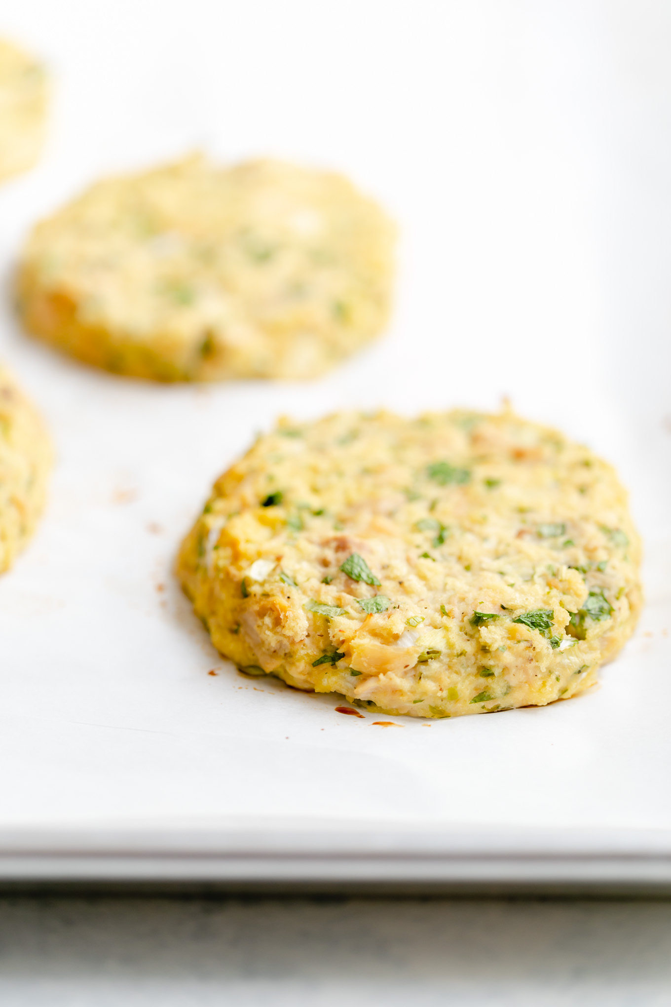 how to make tuna burgers with canned tuna fish