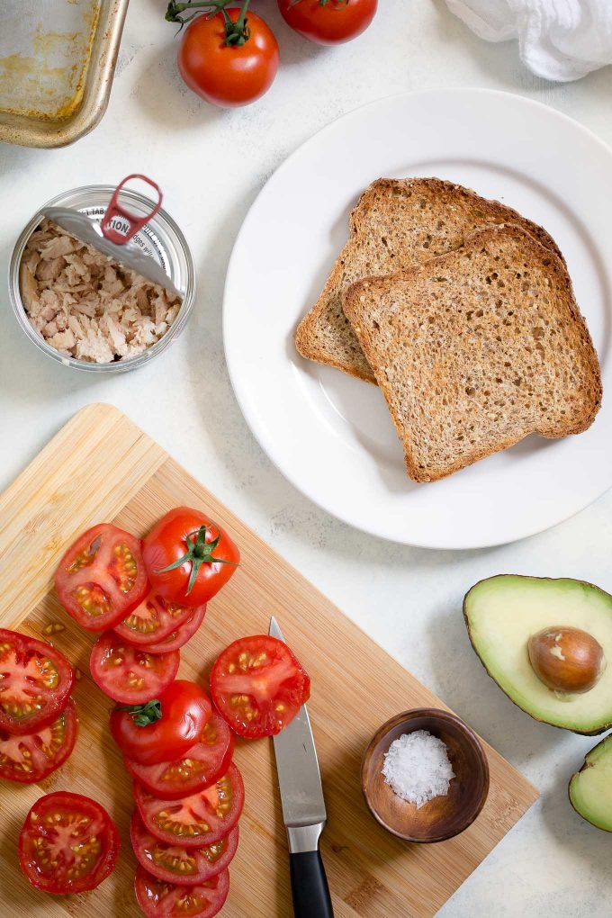 Tuna Avocado Toast with Tomato - a healthy. quick, and easy lunch that's packed with protein and good fats! 