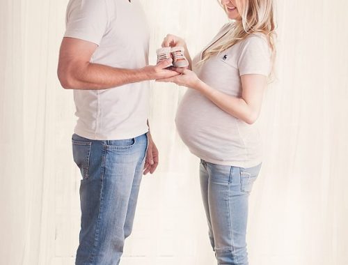 Couple waiting for the labor