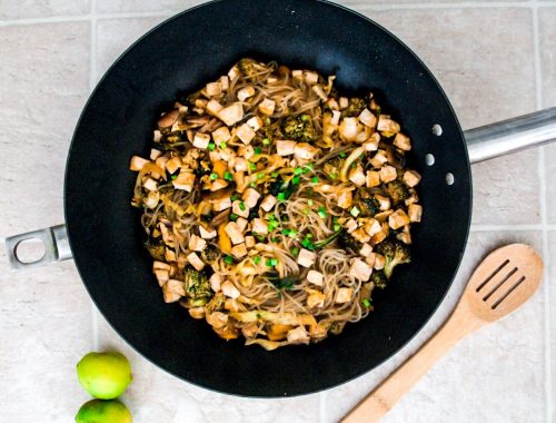 Easy Crispy Tofu Stir Fry with Broccoli